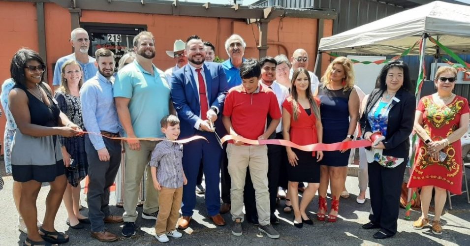 Statesville Chamber helps businesses celebrate grand openings