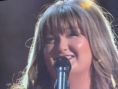 Headed to Finals? Dani Kerr performs original song on &lsquo;America&rsquo;s 