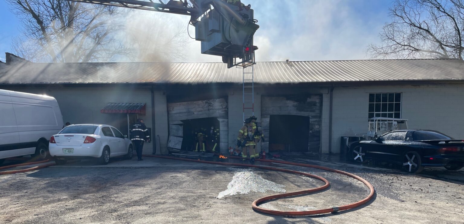 Mooresville FireRescue responds to structure fire on S. Broad Street